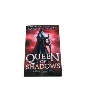 Queen of Shadows Book by Sarah J. Maas